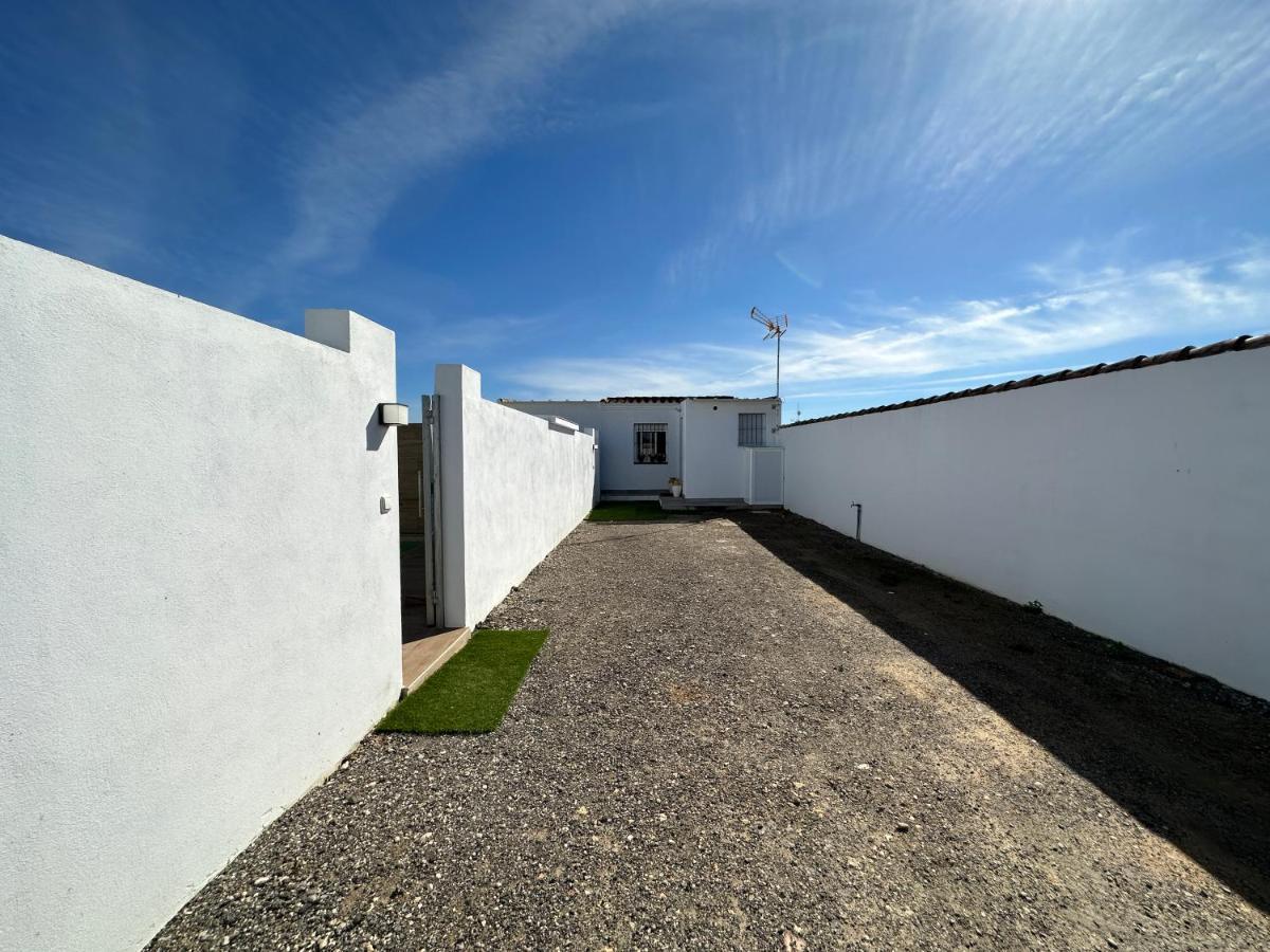Sumatra Chalet Chiclana de la Frontera Exterior photo